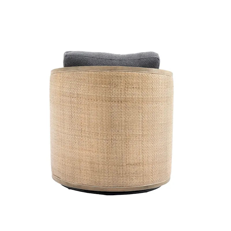 Poltrona a botte girevole a 360° rivestita in Carbon Black 30.12 con robusta struttura in legno massello