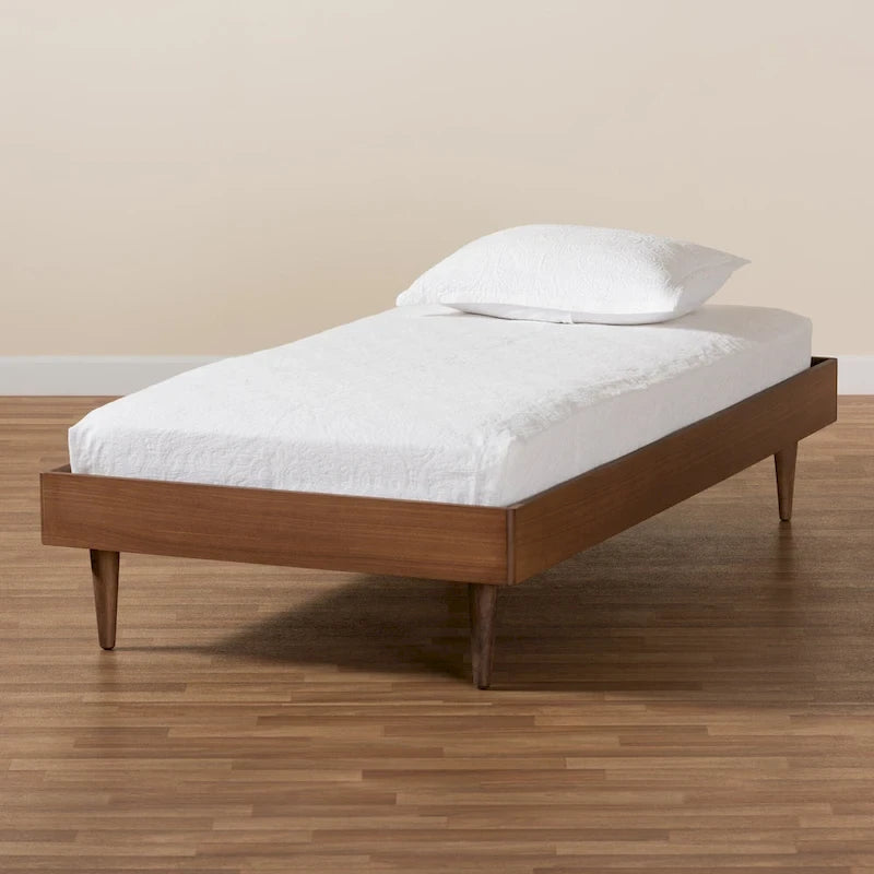 Struttura letto a piattaforma matrimoniale in legno con finitura in frassino e noce moderna