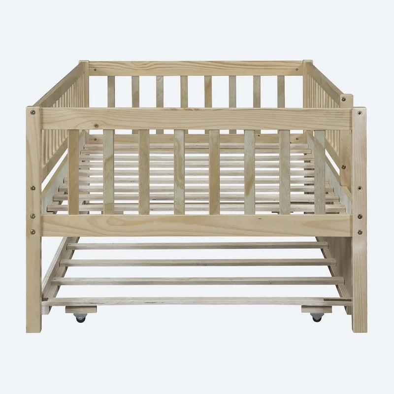 Letto a giorno in legno di dimensioni singole con letto estraibile e sponde di protezione a staccionata