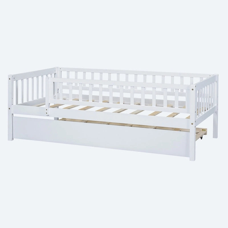 Letto a giorno in legno di dimensioni singole con letto estraibile e sponde di protezione a staccionata