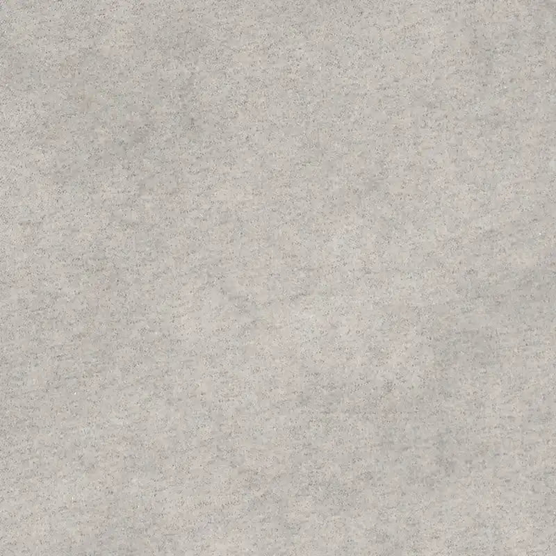 Sedia imbottita moderna Accent con poggiapiedi, tessuto in microfibra