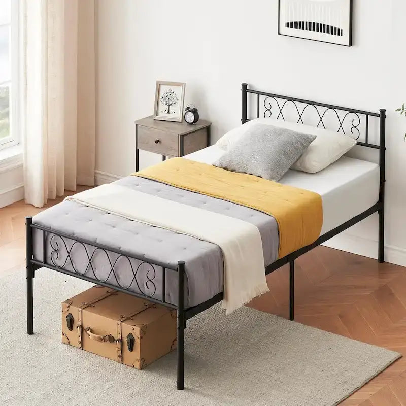 Struttura letto a piattaforma con testiera in ferro battuto "Sweet Heart"