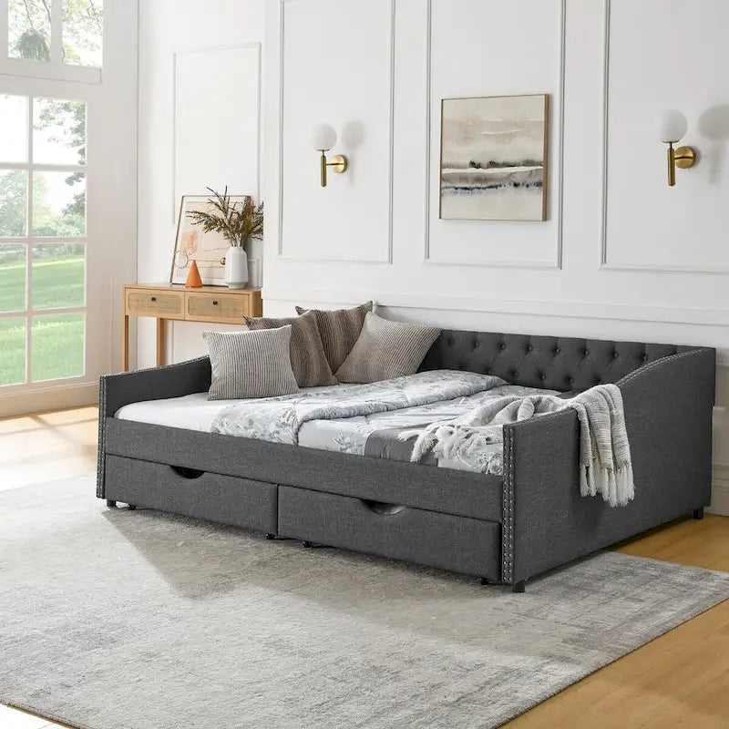 Divano Letto Queen Size con Testiera Trapuntata con Bottoni sullo Schienale e Chiodi in Rame sui Braccioli Ondulati (84.5x63.5x26.5)